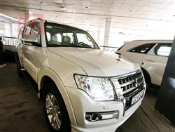 ميتسوبيشي باجيرو